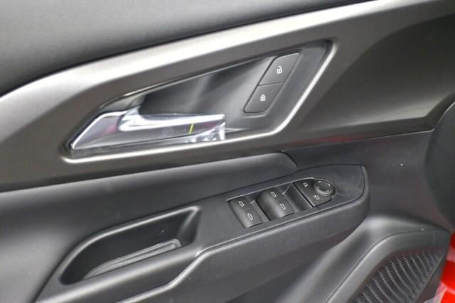 new 2026 Chevrolet Equinox EV car, priced at $35,989