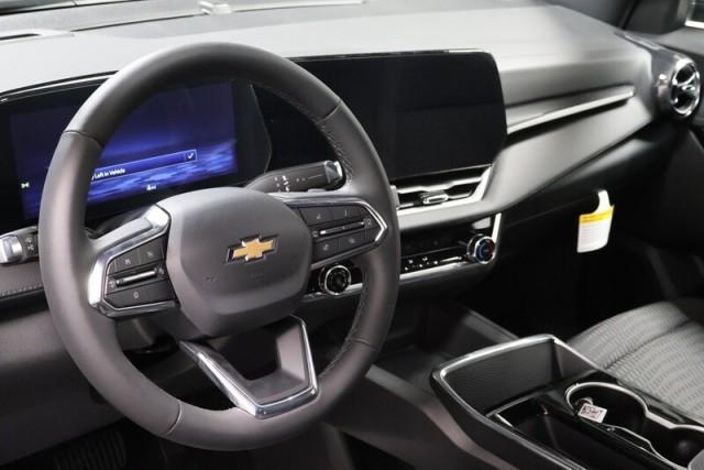 new 2025 Chevrolet Equinox car, priced at $31,495