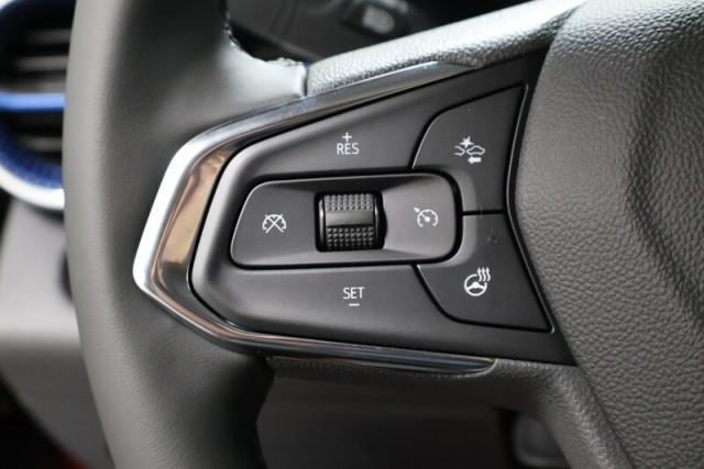 new 2025 Chevrolet Trax car
