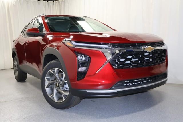 new 2025 Chevrolet Trax car