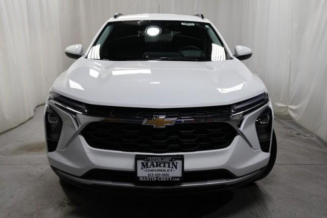 new 2025 Chevrolet Trax car, priced at $24,985