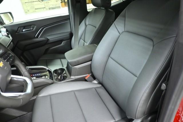 new 2025 Chevrolet Colorado car