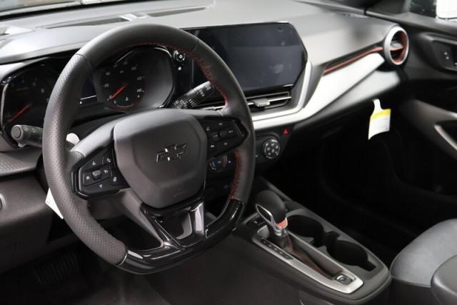 new 2025 Chevrolet Trax car, priced at $25,085