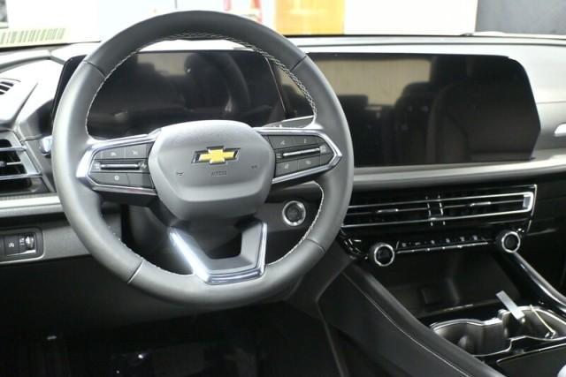 new 2026 Chevrolet Traverse car, priced at $46,190