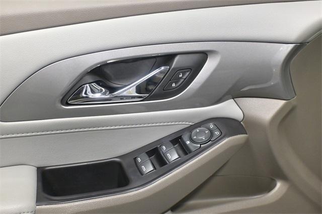 used 2020 Chevrolet Traverse car, priced at $25,322
