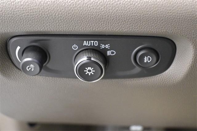 used 2020 Chevrolet Traverse car, priced at $25,322