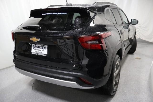 new 2025 Chevrolet Trax car, priced at $24,985