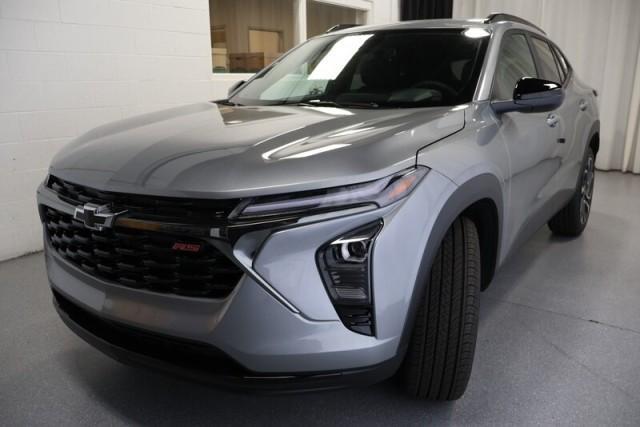 new 2025 Chevrolet Trax car, priced at $27,585