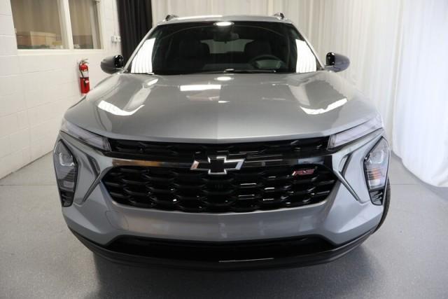new 2025 Chevrolet Trax car, priced at $27,585