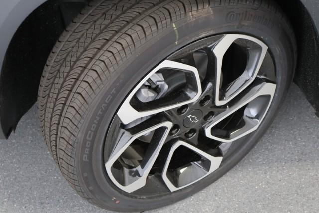 new 2025 Chevrolet Trax car, priced at $27,585