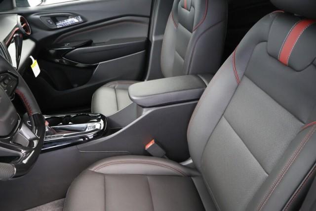 new 2025 Chevrolet Trax car, priced at $27,585
