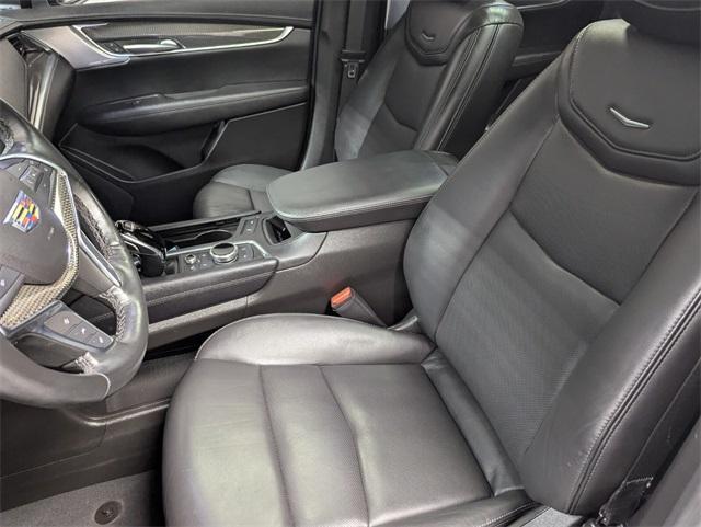 used 2023 Cadillac XT5 car, priced at $39,855