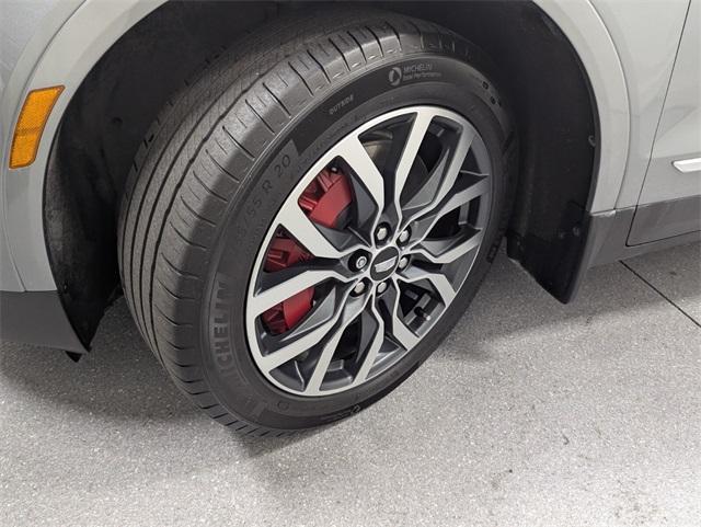 used 2023 Cadillac XT5 car, priced at $39,855