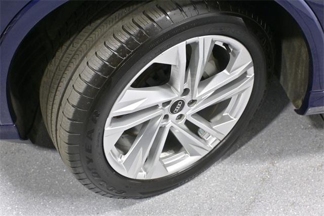 used 2021 Audi Q7 car, priced at $30,995