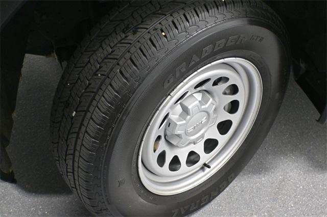 used 2022 GMC Sierra 1500 car, priced at $33,660