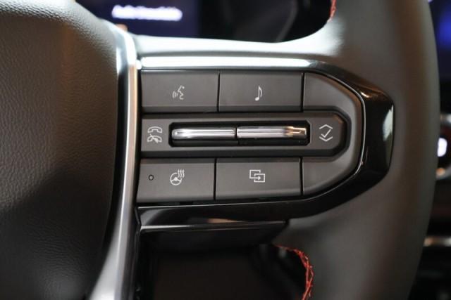 new 2025 Chevrolet Colorado car, priced at $48,360
