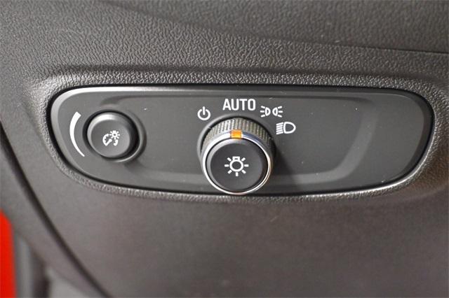 used 2024 Chevrolet Equinox car, priced at $25,671