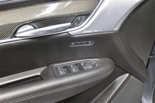 used 2021 Cadillac XT5 car, priced at $29,999