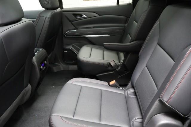 new 2025 Chevrolet Traverse car, priced at $56,200