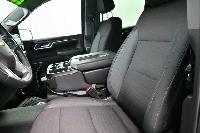 used 2025 Chevrolet Silverado 1500 car, priced at $45,422