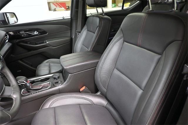 used 2023 Chevrolet Traverse car, priced at $42,971