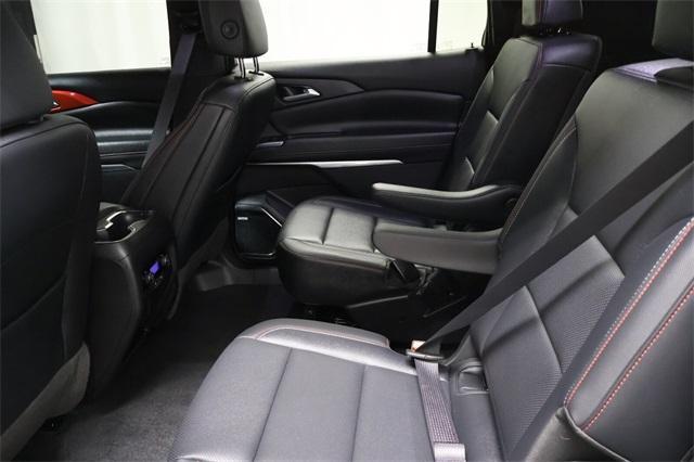 used 2024 Chevrolet Traverse car, priced at $50,971