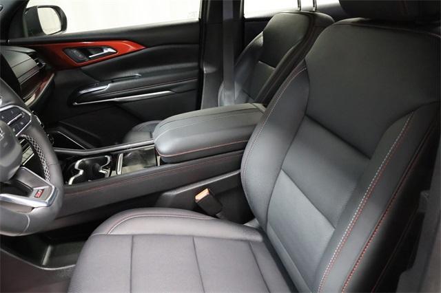 used 2024 Chevrolet Traverse car, priced at $50,971