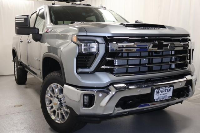 new 2025 Chevrolet Silverado 3500 car, priced at $81,898