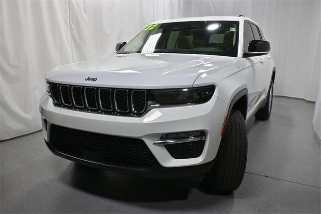 used 2022 Jeep Grand Cherokee car, priced at $32,471