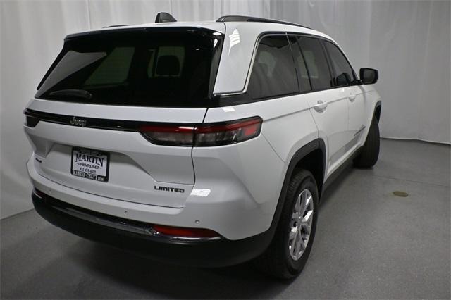 used 2022 Jeep Grand Cherokee car, priced at $32,471