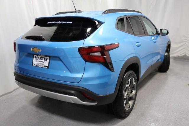 new 2025 Chevrolet Trax car, priced at $25,380