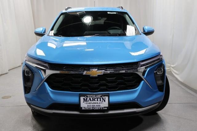 new 2025 Chevrolet Trax car, priced at $25,380