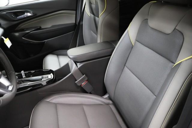 new 2025 Chevrolet Trax car, priced at $26,590