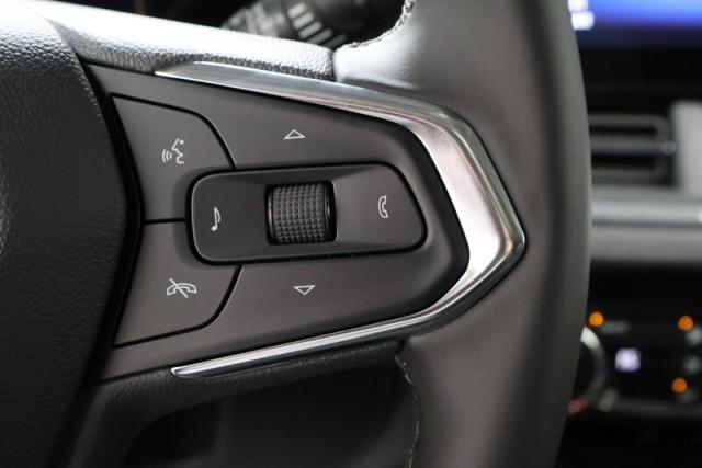 new 2025 Chevrolet Trax car, priced at $27,485