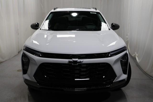 new 2025 Chevrolet Trax car, priced at $27,485