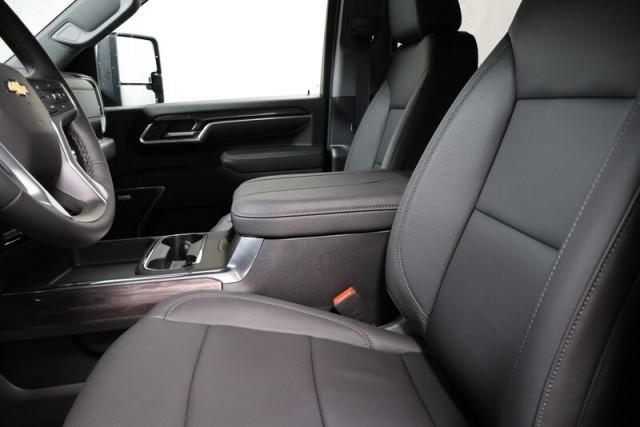 new 2025 Chevrolet Silverado 3500 car, priced at $82,705