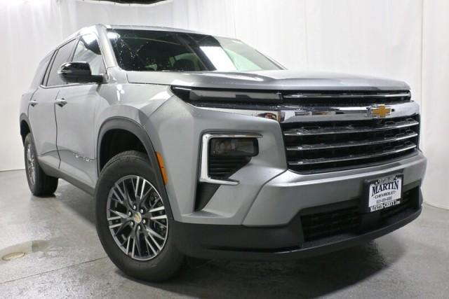 new 2026 Chevrolet Traverse car, priced at $44,695