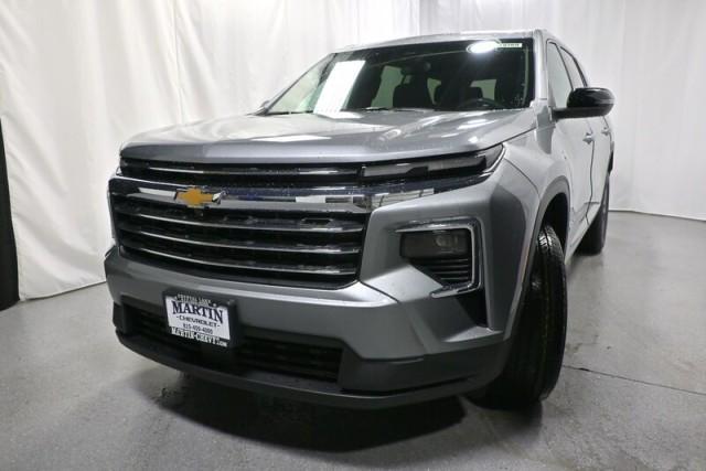 new 2026 Chevrolet Traverse car, priced at $44,695