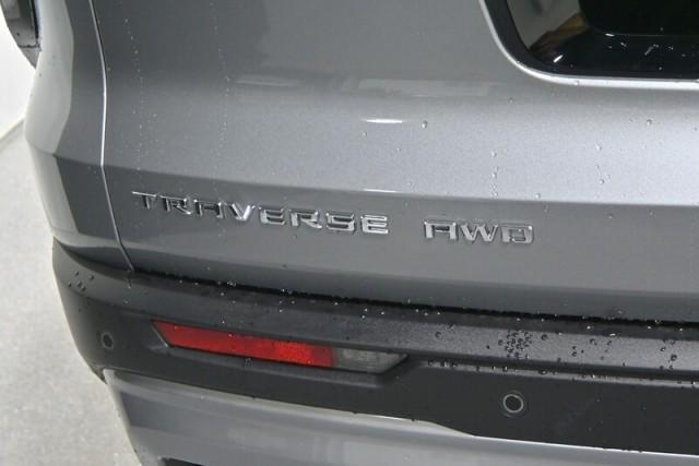 new 2026 Chevrolet Traverse car, priced at $44,695