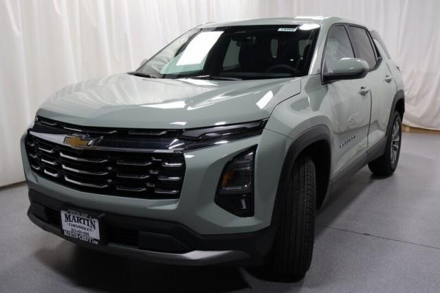 new 2025 Chevrolet Equinox car, priced at $31,495