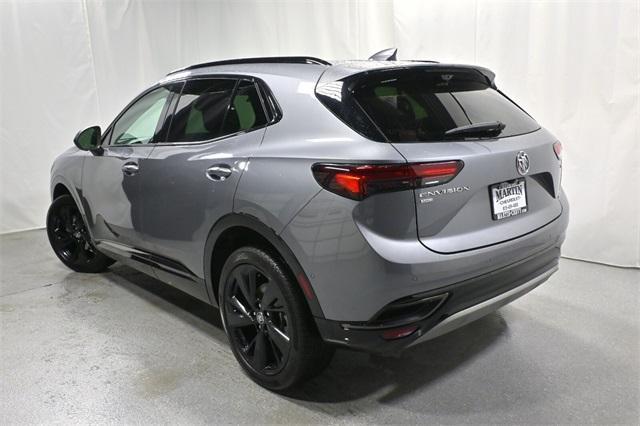 used 2022 Buick Envision car, priced at $28,000
