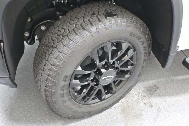 new 2025 Chevrolet Silverado 2500 car