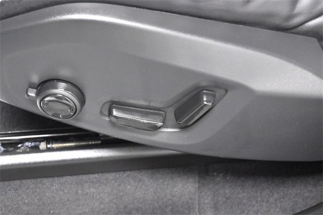 used 2022 Volvo XC60 Recharge Plug-In Hybrid car, priced at $47,300