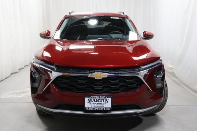 new 2025 Chevrolet Trax car, priced at $24,985