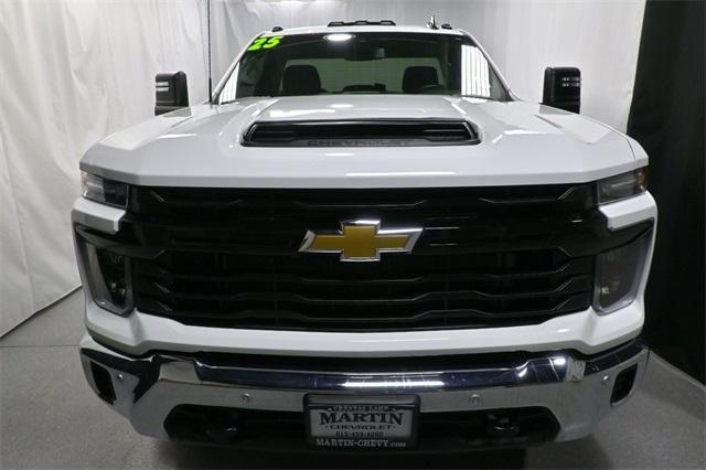 used 2025 Chevrolet Silverado 3500 car, priced at $49,871