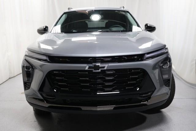 new 2025 Chevrolet Trax car, priced at $26,590