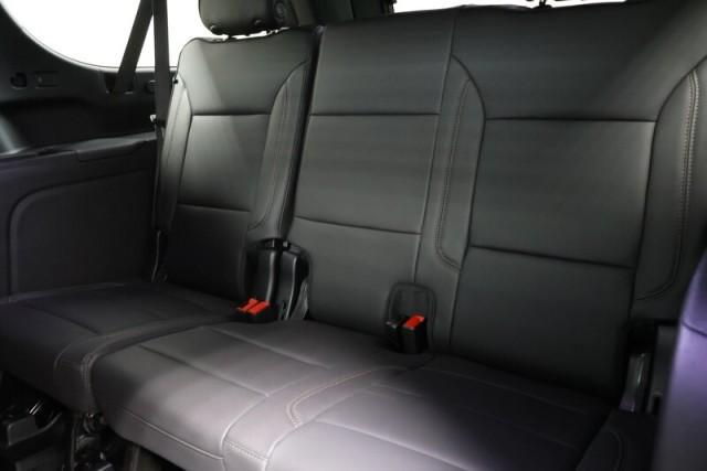 new 2025 Chevrolet Suburban car