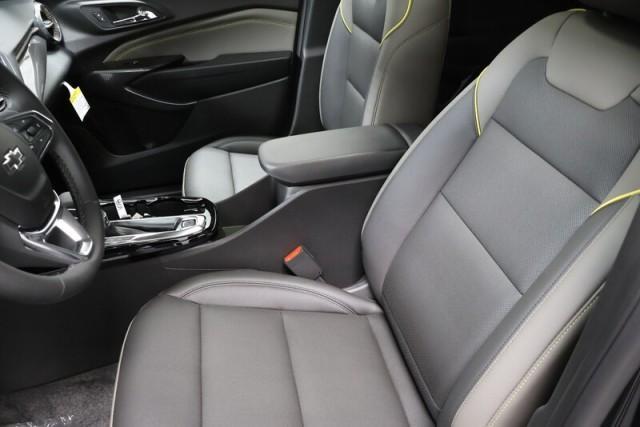 new 2025 Chevrolet Trax car, priced at $27,485