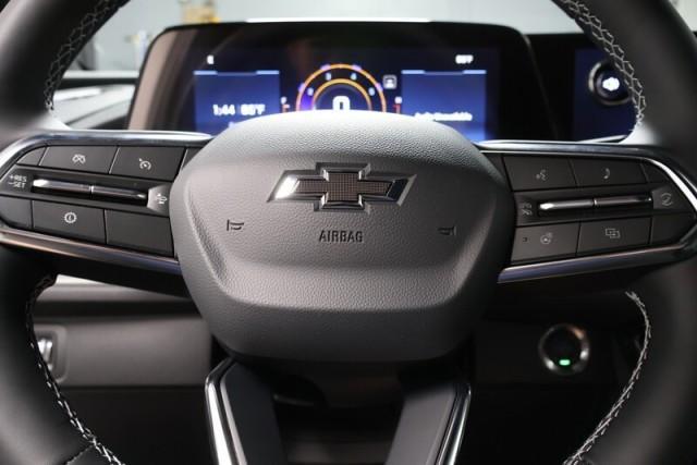 new 2025 Chevrolet Traverse car