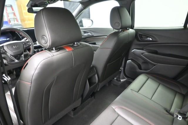 new 2025 Chevrolet Trax car, priced at $26,994